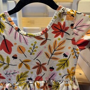 Hanna Andersson leaf print dress size 6-7